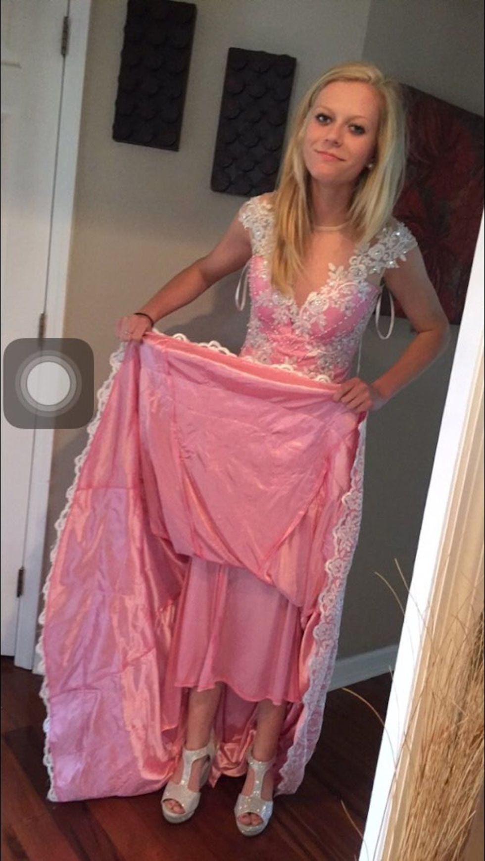 Girl Ordered Prom Dress Online
